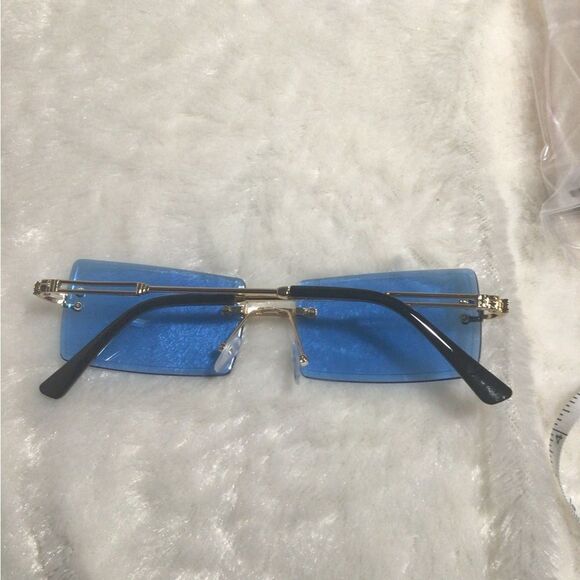 Y2K Blue Rectangular fashion sunglasses brand new - Picture 5 of 6